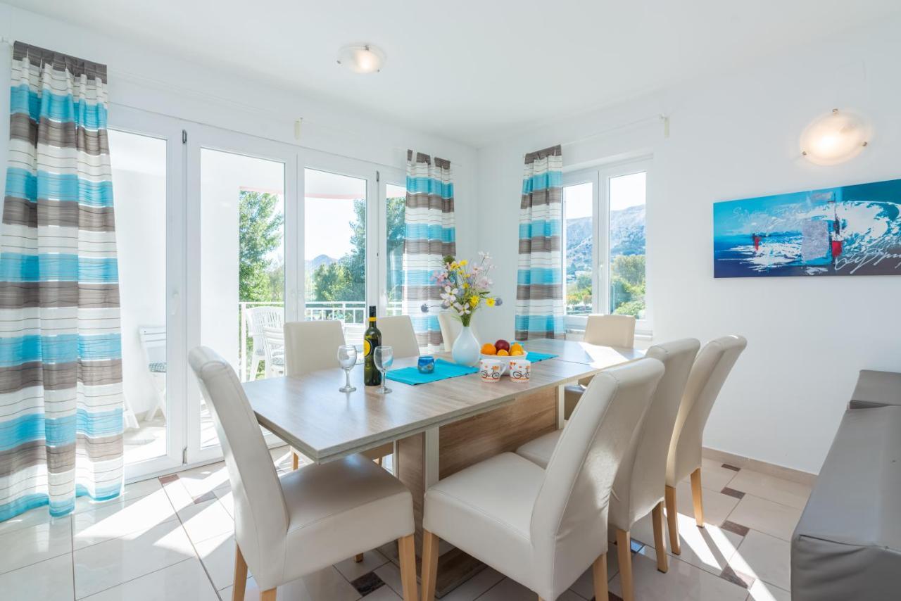 Beautiful Apartment Lovorka 6 , Baska, Krk ภายนอก รูปภาพ