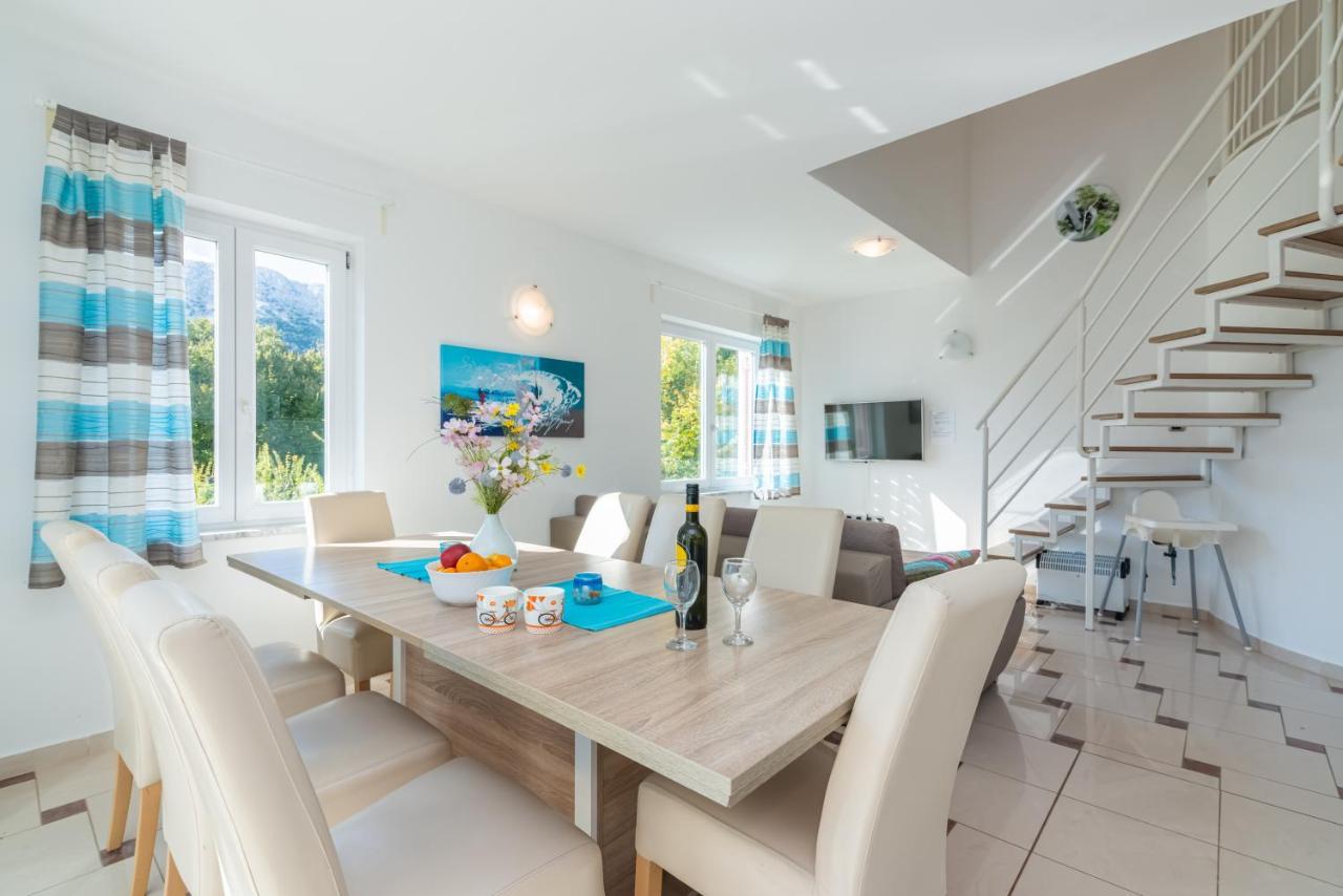 Beautiful Apartment Lovorka 6 , Baska, Krk ภายนอก รูปภาพ