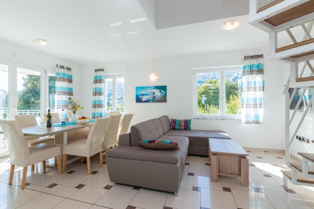Beautiful Apartment Lovorka 6 , Baska, Krk ภายนอก รูปภาพ
