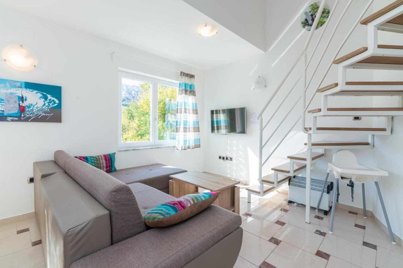 Beautiful Apartment Lovorka 6 , Baska, Krk ภายนอก รูปภาพ